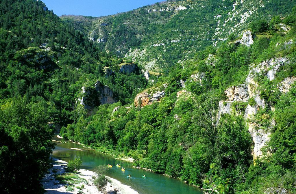Vvf Les Cevennes Hotel Bédouès Екстериор снимка